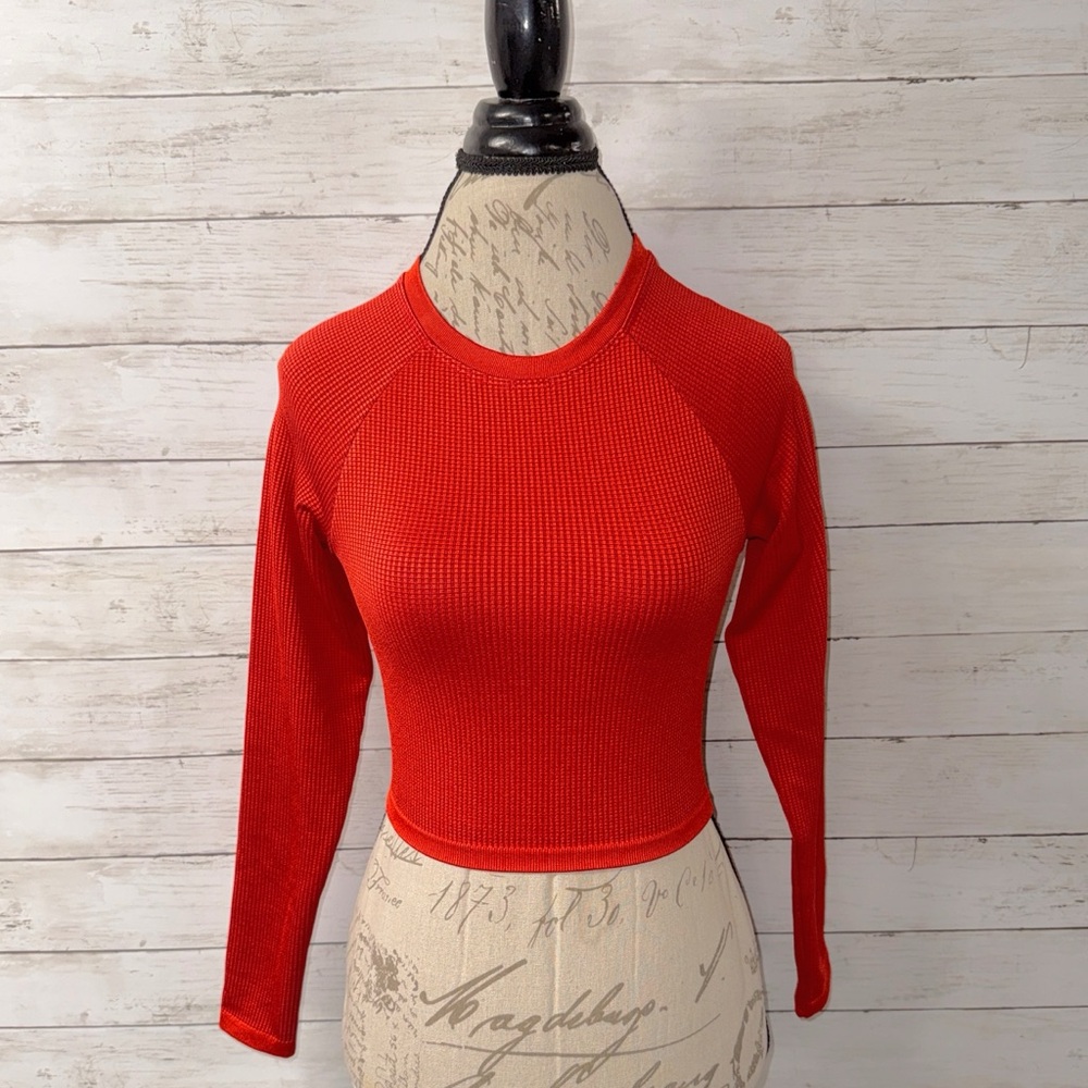NWT! Aerie Seamless Waffle Long Sleeve - Picture 2 of 6